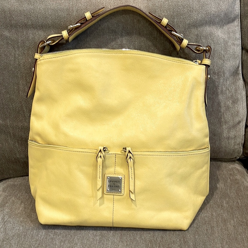 Dooney & Bourke shoulder bag
